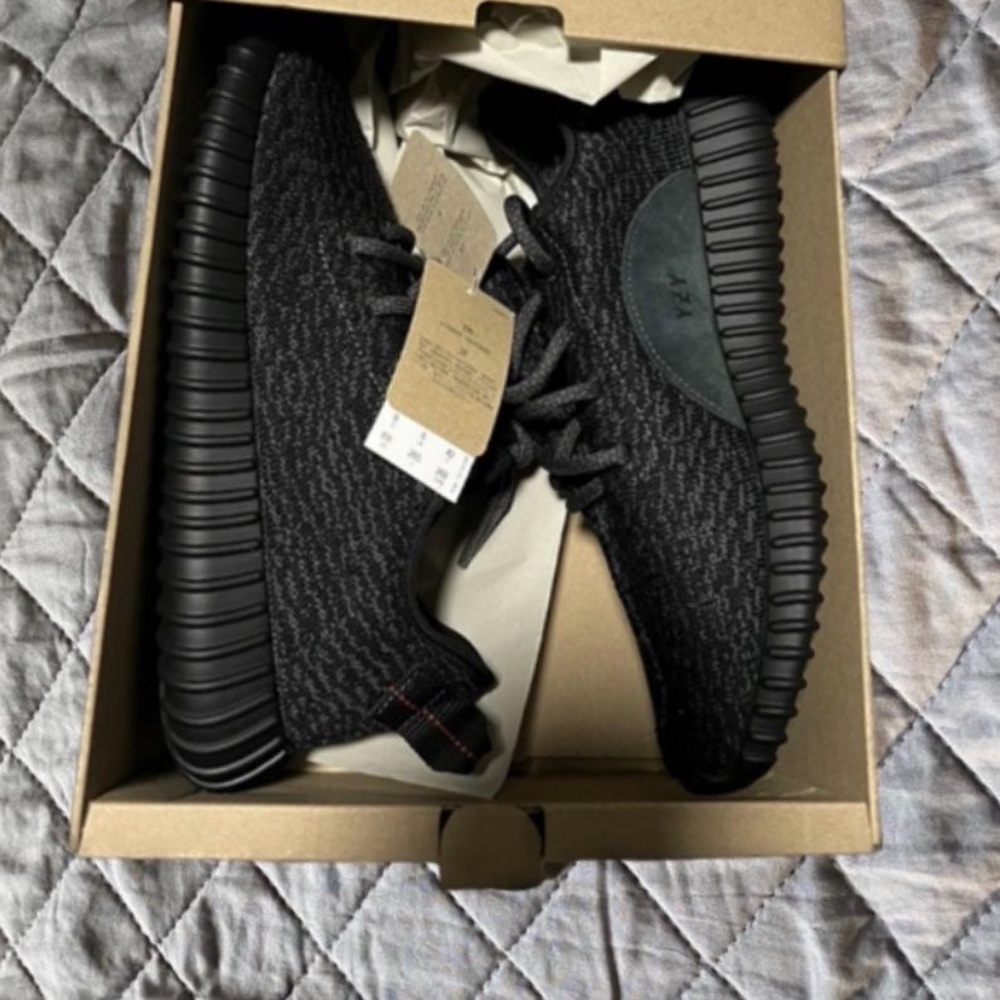 Adidas Yeezy Boost 350 Pirate Black